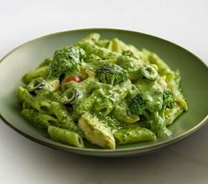 Chicken Pesto Penne Pasta (300g Pack, Ready to Heat & Eat, Microwave ready)